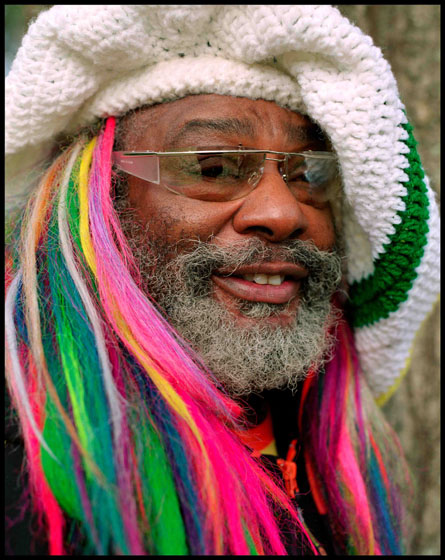 you know you want to party with this dude.